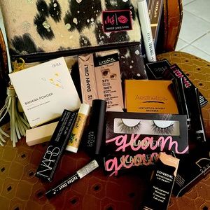 Makeup junkie grab bag!